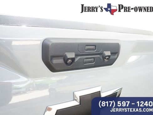 Used 2024 Chevrolet Silverado 1500 ZR2 w/ Technology Package AWD/4WD image 23