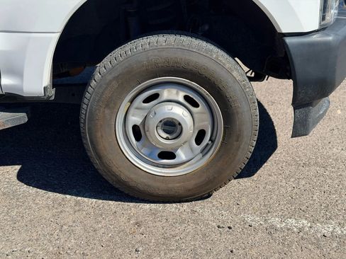 Used 2019 Ford F350 XL w/ Camper Package image 38