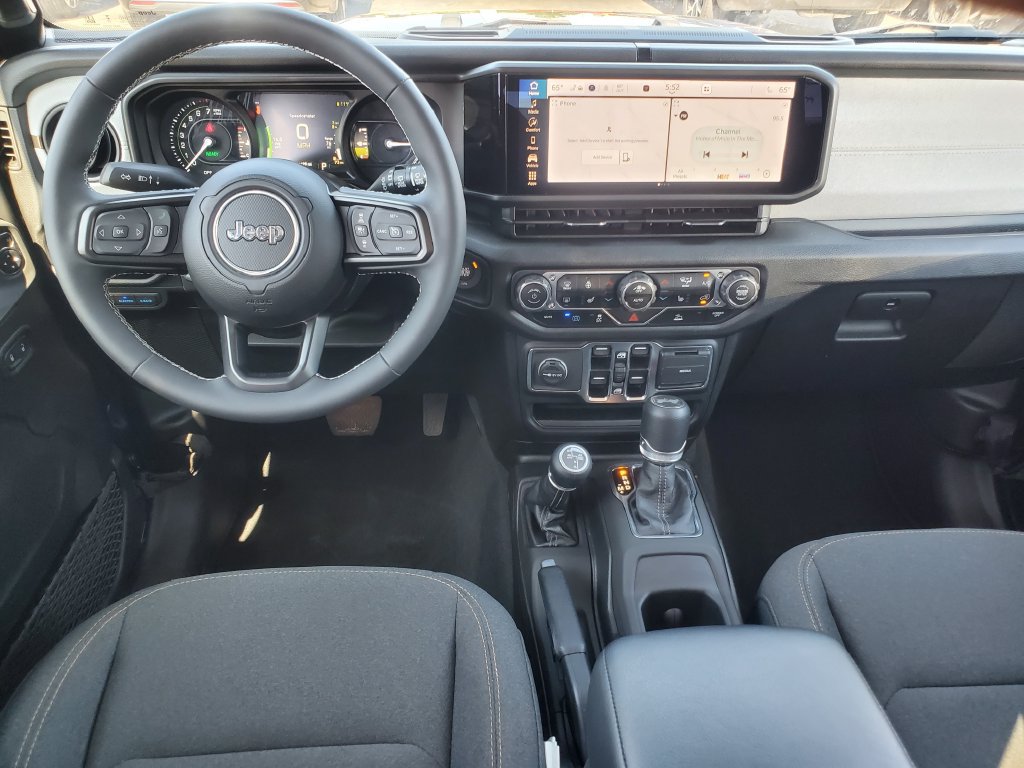 Used 2025 Jeep Wrangler Unlimited Sport S 4xe w/ Convenience Group AWD/4WD image 23