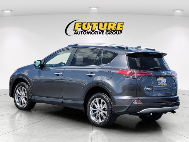 Used 2016 Toyota RAV4 Limited w/ Advanced Technology Package FWD image 7