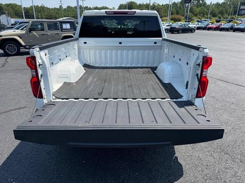 Used 2024 Chevrolet Silverado 1500 LTZ AWD/4WD image 10