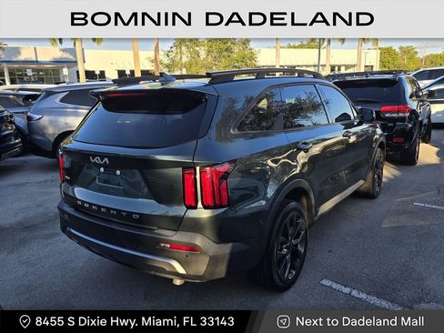 Used 2022 Kia Sorento SX Prestige w/ Rust Color Package image 3