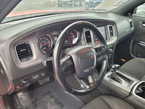 Used 2023 Dodge Charger SXT image 11