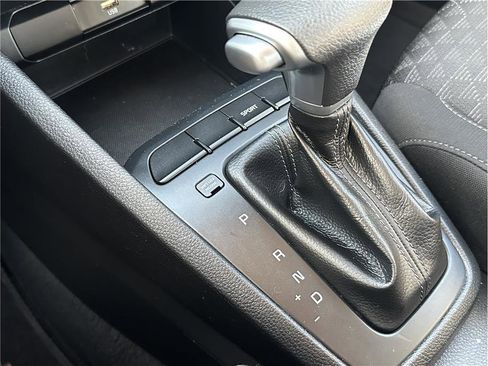 Used 2022 Kia Rio S image 28