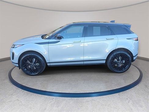 Used 2020 Land Rover Range Rover Evoque SE image 9