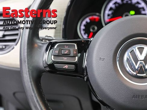 Used 2018 Volkswagen Beetle 2.0T S image 15