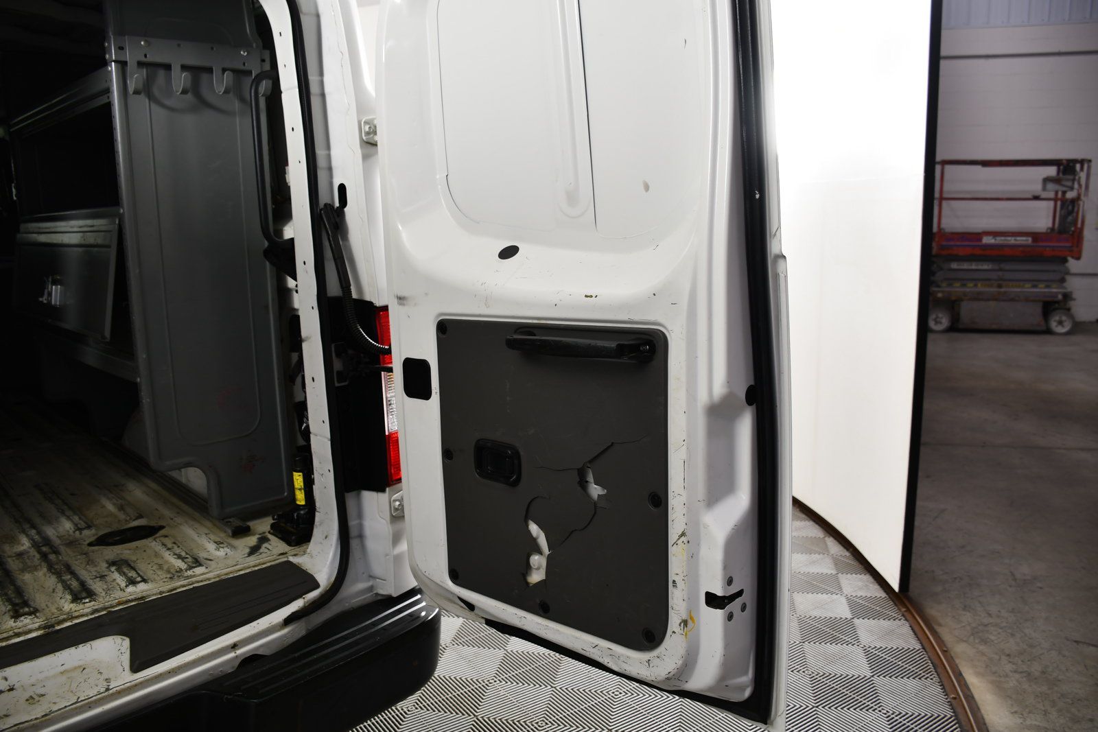 Used 2018 Nissan NV 1500 S RWD image 47
