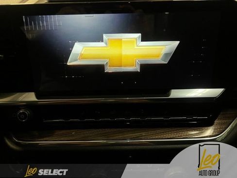 Used 2025 Chevrolet Silverado 3500 LT w/ Safety Package AWD/4WD image 12