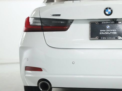 Used 2023 BMW 330i xDrive Sedan w/ Premium Package AWD/4WD image 43