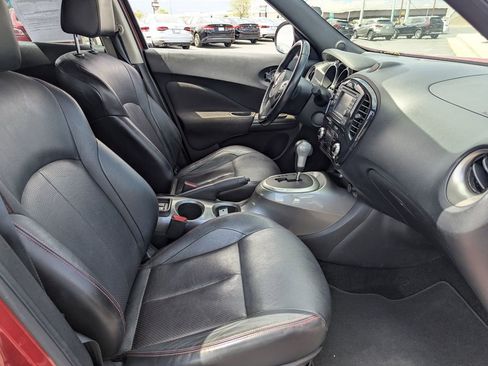 Used 2014 Nissan Juke SL AWD/4WD image 32