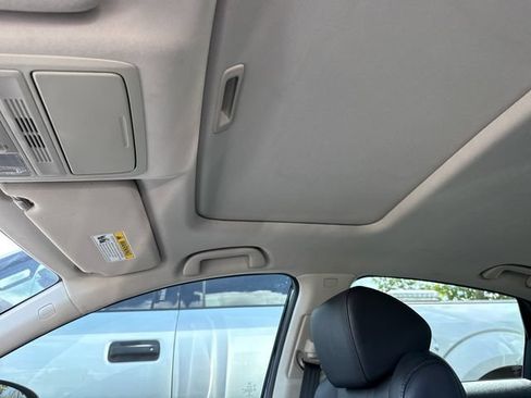 Used 2018 Honda Accord EX-L image 25