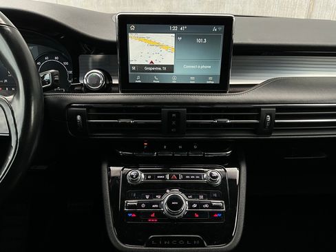 Used 2020 Lincoln Corsair FWD w/ Equipment Group 101A image 24