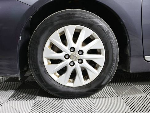 Used 2013 Toyota Prius Prime Plug-In Hybrid FWD image 9