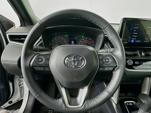 Certified 2024 Toyota Corolla Cross SE image 11