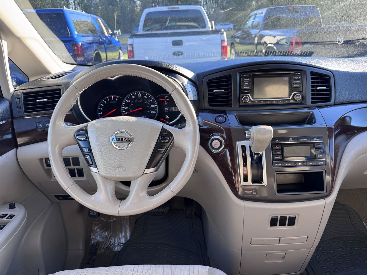 Used 2017 Nissan Quest SV FWD image 18