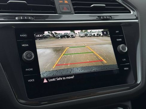 Used 2024 Volkswagen Tiguan Wolfsburg Edition FWD image 18