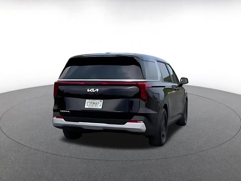 Used 2026 Kia Carnival FWD image 8