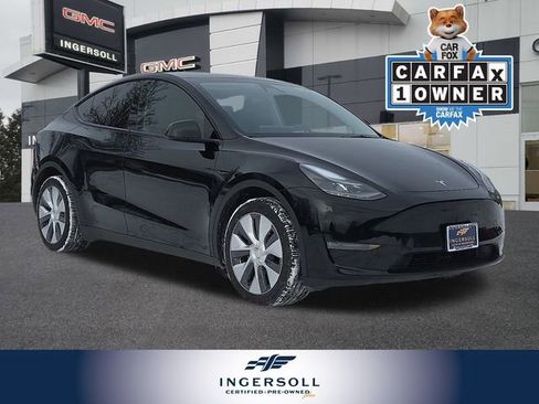 Used 2023 Tesla Model Y Long Range image 1