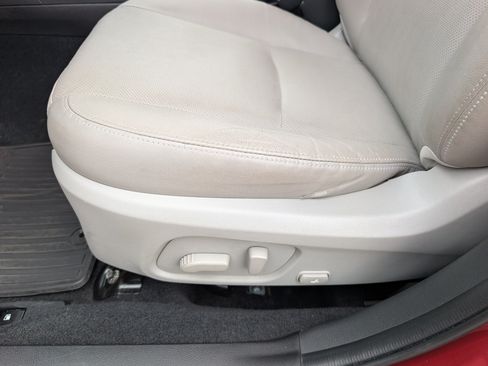 Used 2015 Subaru Forester 2.5i Touring w/ Eyesight & Navigation System AWD/4WD image 21