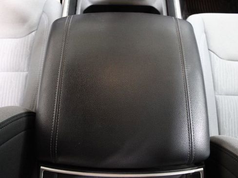 Used 2020 RAM 1500 Big Horn AWD/4WD image 32