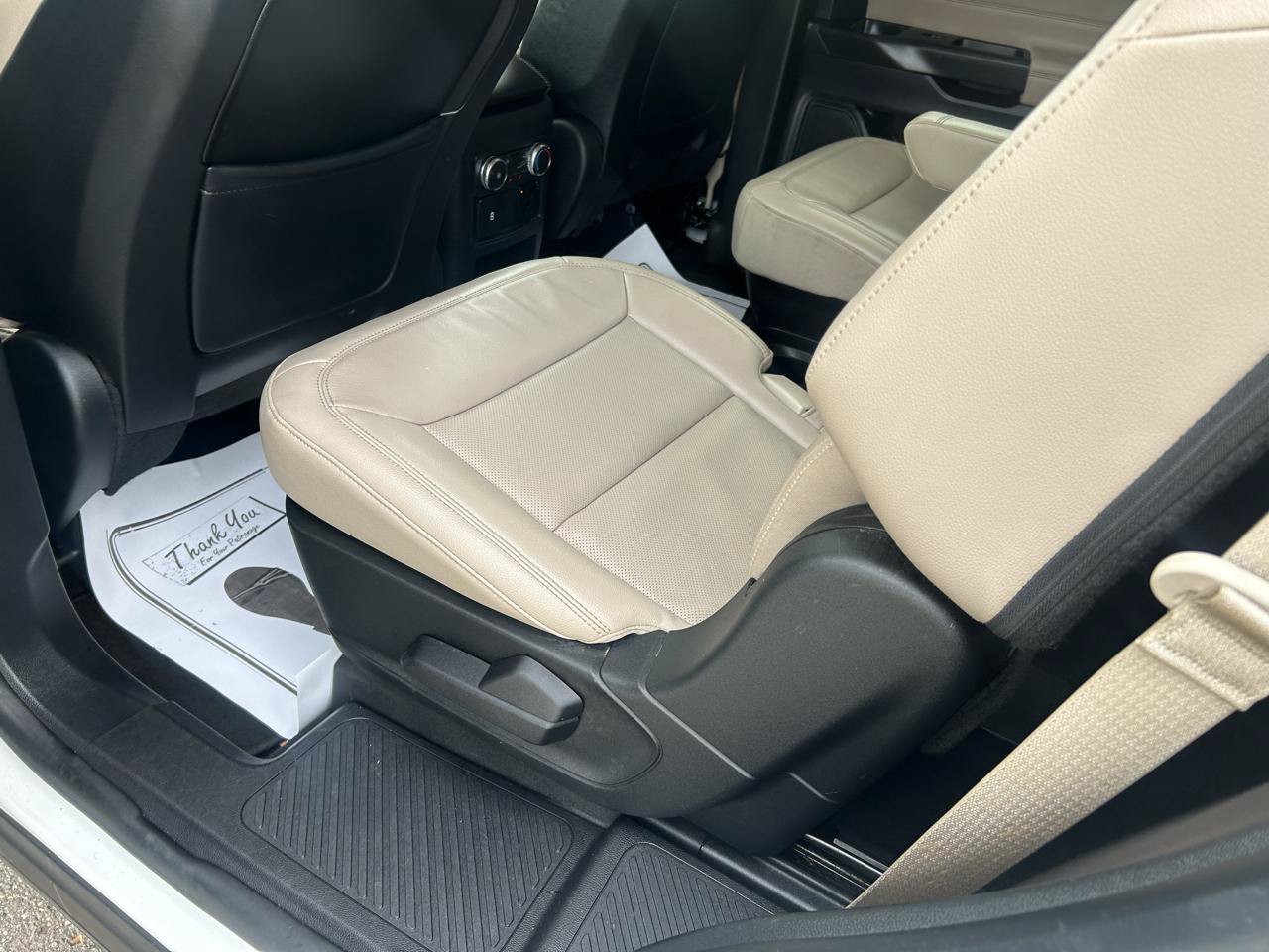 Used 2020 Ford Explorer Limited AWD/4WD image 9