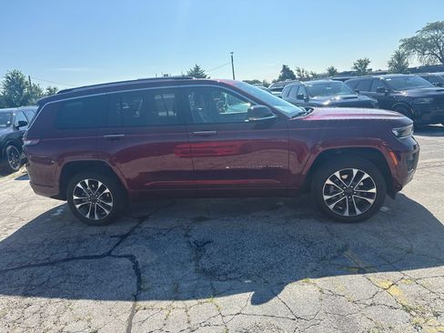 Used 2023 Jeep Grand Cherokee L Overland AWD/4WD image 5
