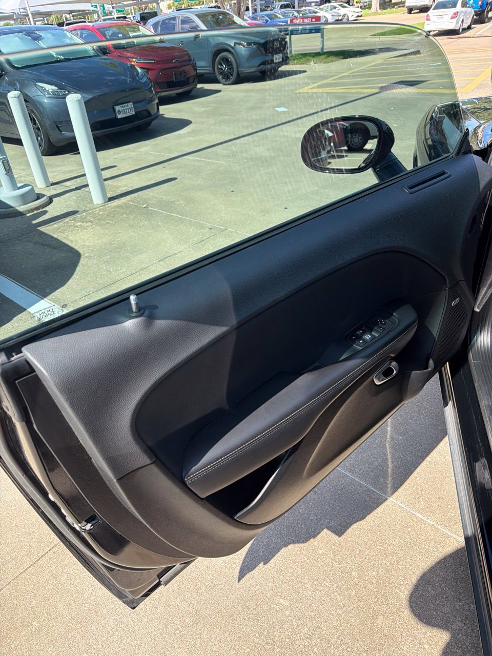 Used 2023 Dodge Challenger SXT w/ Blacktop Package RWD image 10
