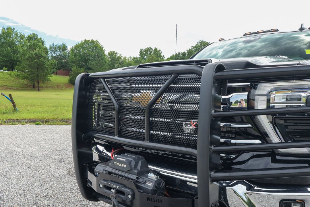 Used 2024 Chevrolet Silverado 2500 LTZ w/ LTZ Convenience Package AWD/4WD image 11