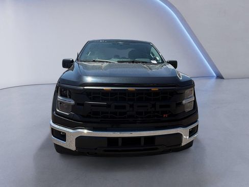 Used 2025 Ford F150 XLT w/ Equipment Group 301A Standard AWD/4WD image 8