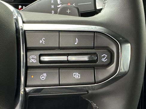 New 2026 GMC Yukon XL Elevation w/ LPO, Floor Liner Package image 27