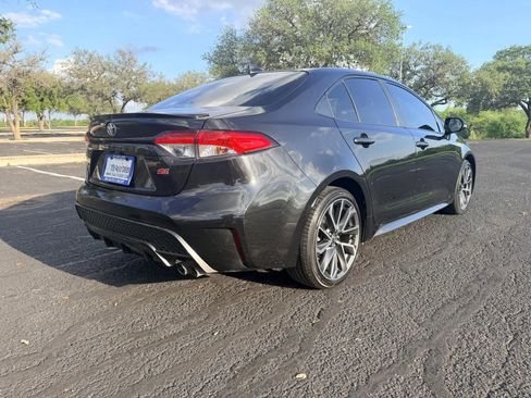 Used 2022 Toyota Corolla SE FWD image 5
