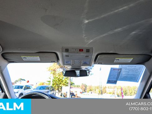 Used 2024 Volkswagen Jetta SE image 52