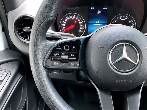 Used 2023 Mercedes-Benz Sprinter 2500 image 22