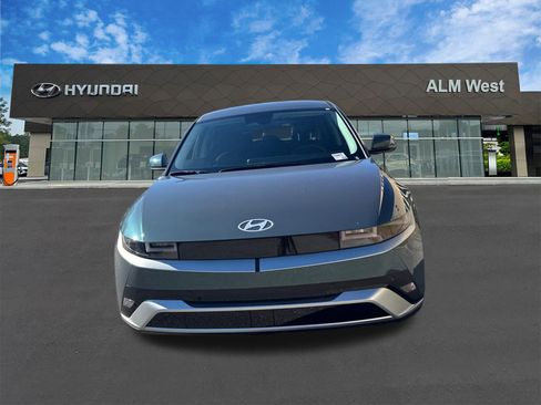 New 2026 Hyundai Ioniq 5 SEL image 2