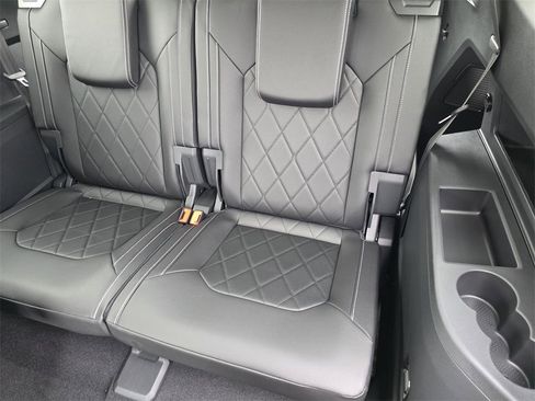 New 2026 Volkswagen Atlas SE image 21