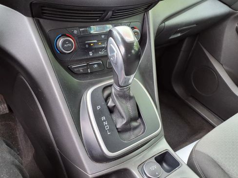 Used 2017 Ford C-MAX Energi SE image 32