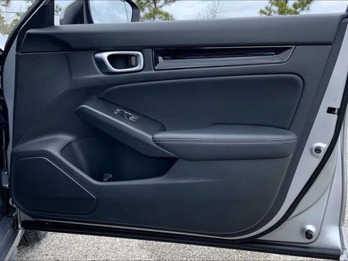 Used 2022 Honda Civic EX-L image 22