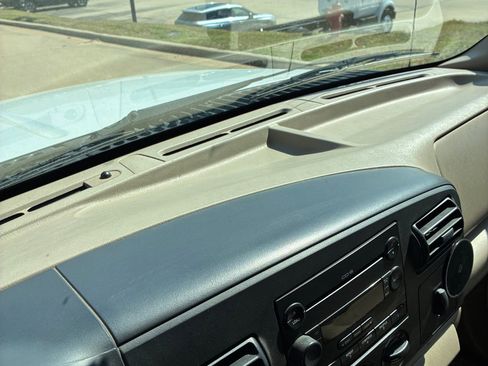 Used 2005 Ford F350 4x4 Crew Cab DRW Super Duty image 28