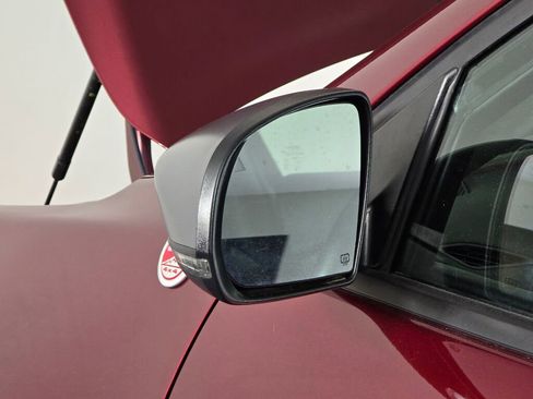 Used 2021 Jeep Cherokee Trailhawk w/ Technology Group image 11