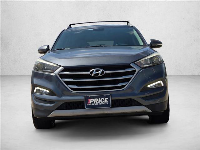 Used 2017 Hyundai Tucson Sport FWD image 2