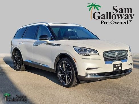 Certified 2021 Lincoln Aviator Reserve w/ Equipment Group 202A AWD/4WD image 1