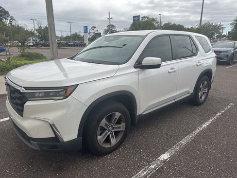 Certified 2023 Honda Pilot EX-L image 1
