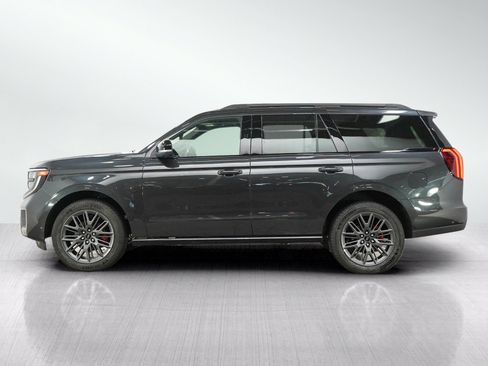Used 2025 Ford Expedition Platinum w/ Stealth Performance Package AWD/4WD image 2