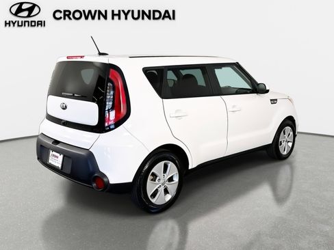 Used 2015 Kia Soul Base image 5