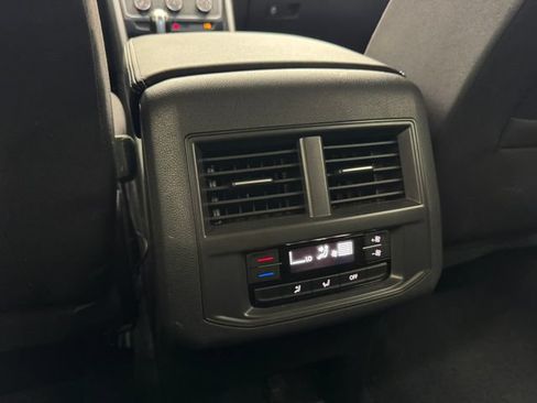 Used 2021 Volkswagen Atlas S FWD image 39