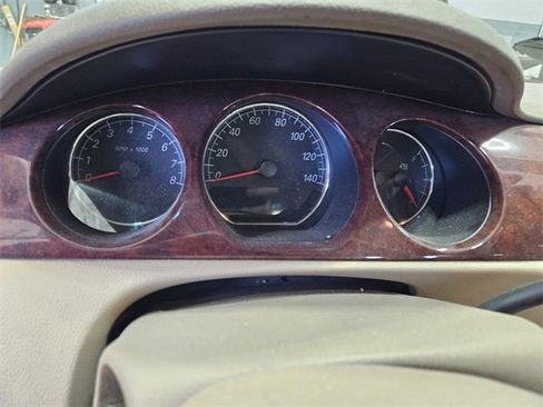 Used 2006 Buick Lucerne CX w/ Driver Confidence Package image 10