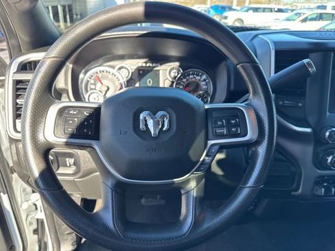 Used 2022 RAM 2500 Big Horn w/ Cold Weather Group image 16