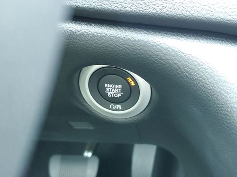 New 2026 Chrysler Voyager LX image 29