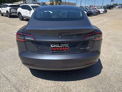 Used 2022 Tesla Model 3 Long Range AWD/4WD image 7