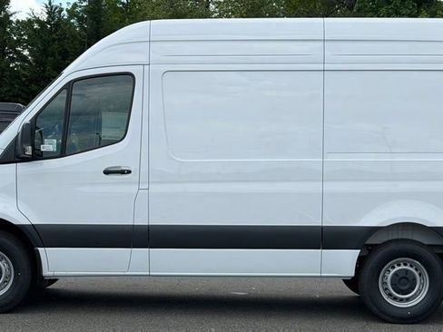New 2026 Mercedes-Benz Sprinter 2500 image 7
